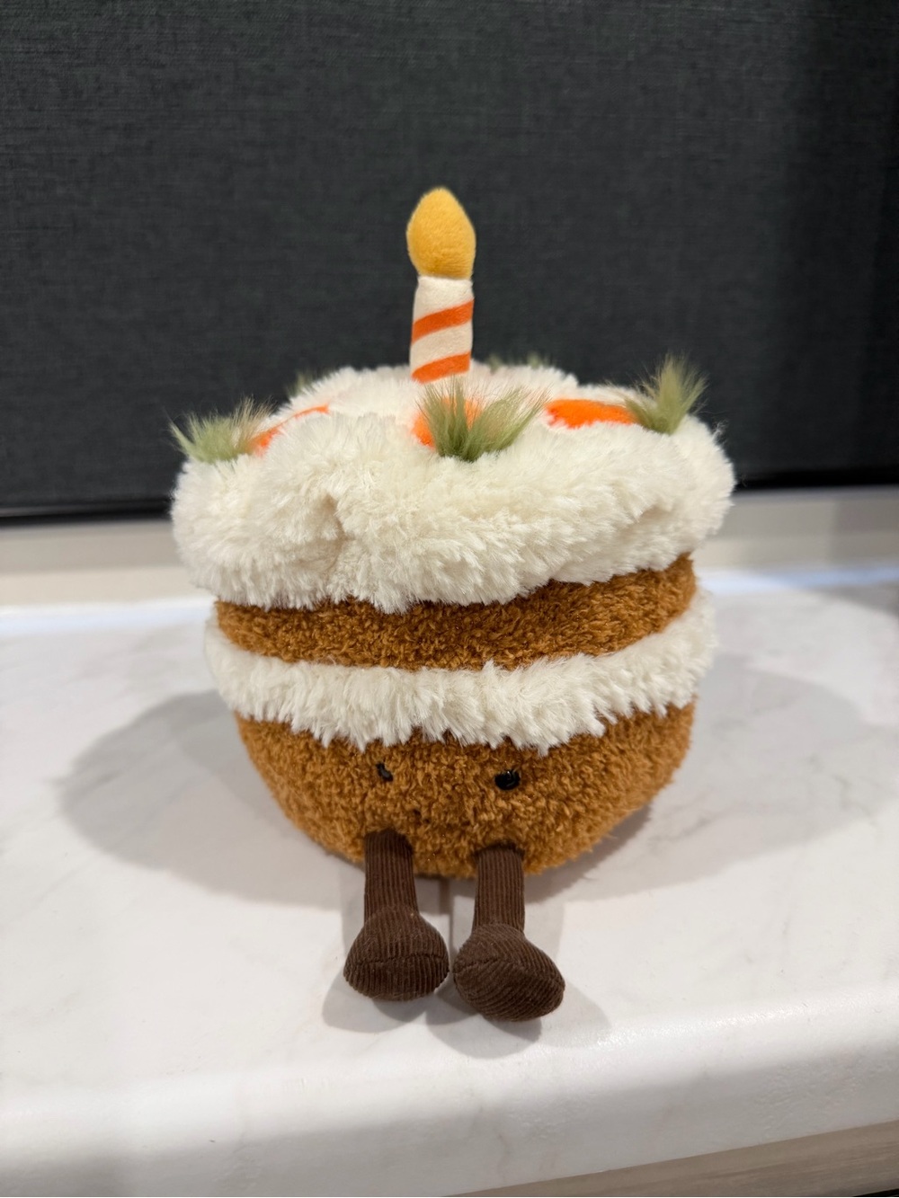 Jellycat Carrot Cake NWT